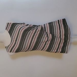 Medium tank with grey and pink stripes